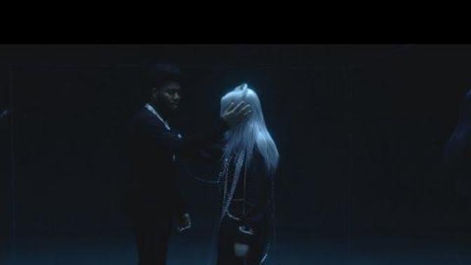 Billie Eilish ve Khalid'in "LOVELY" şarkısı 1mlrd dinlendi! Sizce hak etti mi?