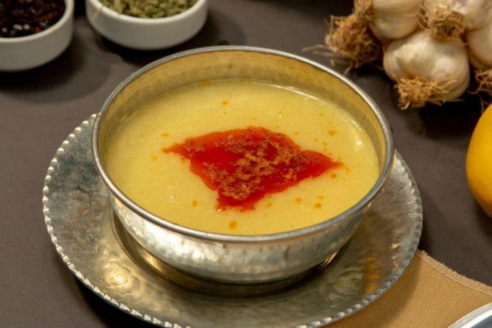 Lokanta usulü Mercimek çorbası mi normal mercimek çorbası mi?