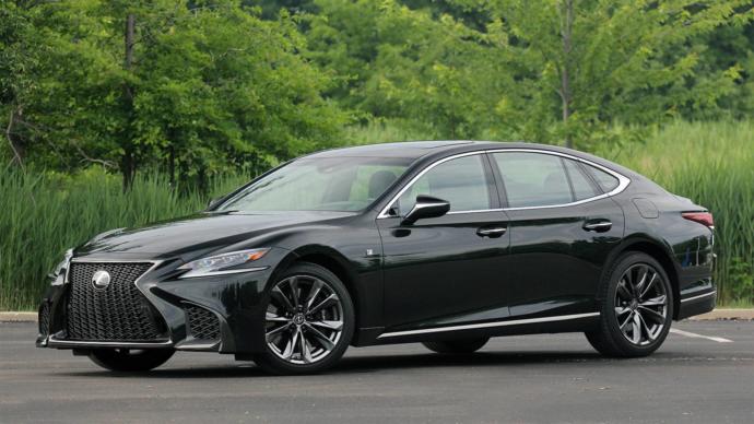 Lexus LS F Sport