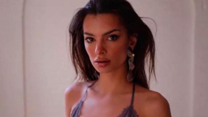 9 aylık hamile olan Emrata, paylaştığı çırılçıplak pozlarla gündem oldu. Ne düşünüyorsunuz?