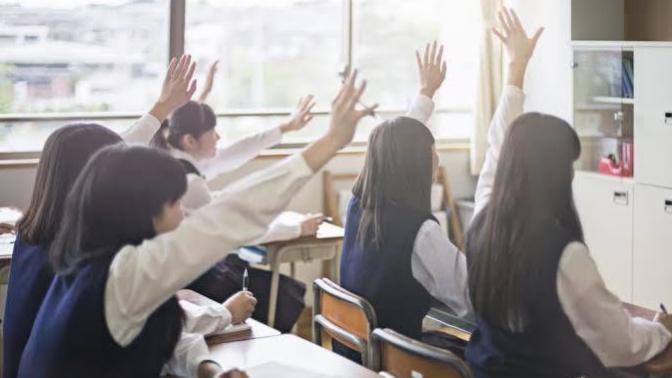 İlk regl eğitimini kimden almıştınız?