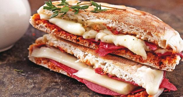 Tost yapmak isteyen var mı?