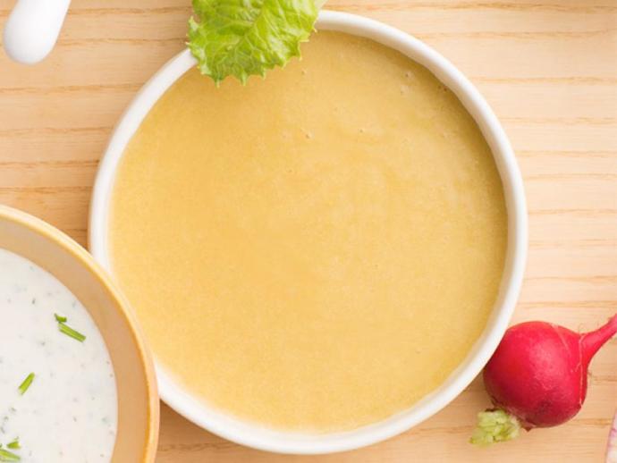 Sürekli aynı sosu kullanmaktan sıkıldım. Farklı salata sosları tarifleri önerir misiniz?