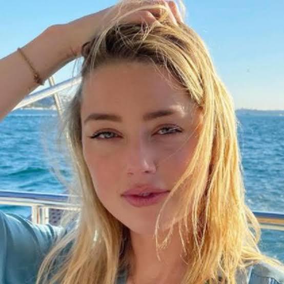 Amber Heard güzel mi sizce?