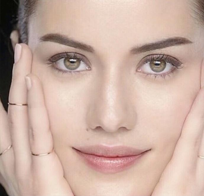 Neslihan atagül mü Fahriye Evcen mi daha güzel?