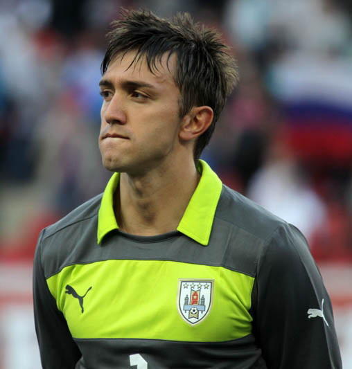 Fernando Muslera çok yakışıklı değil mi yaa?