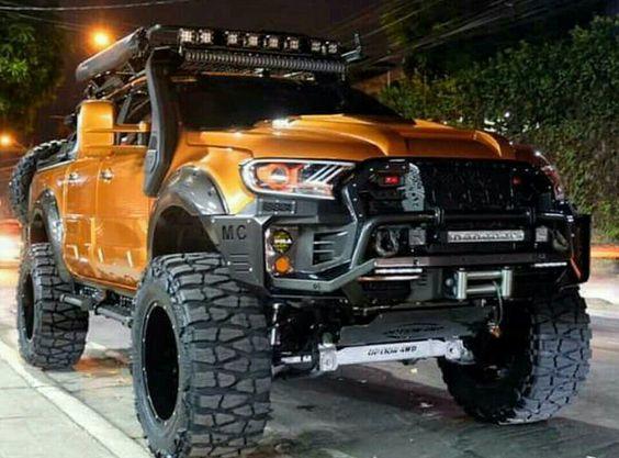 Hilux mü ranger mı?