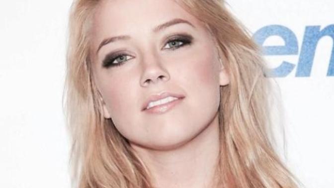 Amber Heard'ı beğeniyor musunuz?