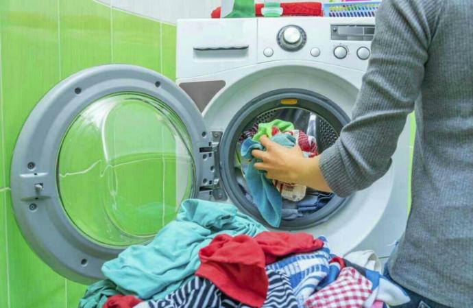 Çamaşır suyu çamaşırları yıpratıyorsa neden ismi çamaşır suyu konuldu sizce?