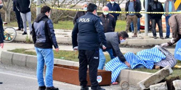 Samsunda 4 araca çarpan sürücü yol kenarında intihar etti. İnsanlar neden kolay intihar ediyor?