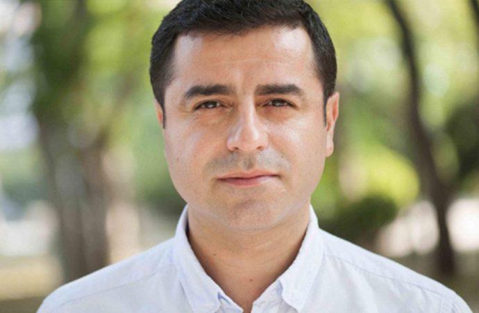 Gelecek Cumhurbaşkanı Seçimlerinde Kime Oy verirdiniz?