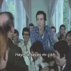 Erkekler çantamıza ne koyuyoruz biliyor musunuz?