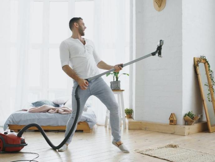 Elektrikli süpürgesiyle işinizin bitmesi ortalama kaç dakikanızı alıyor?