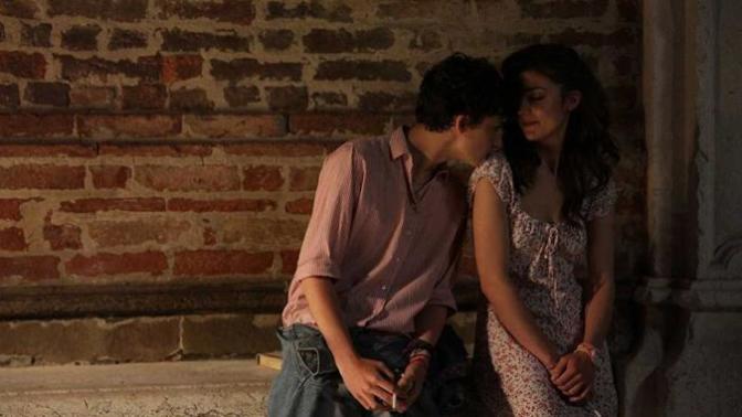 Birini senelerce sevmek aşk mıdır, takıntı mı?