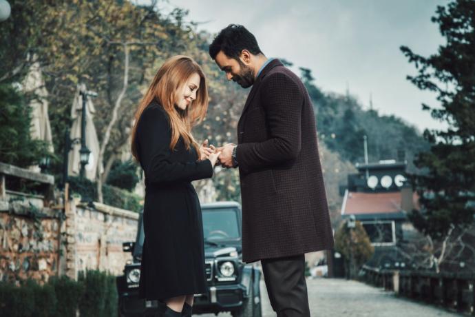 Evlilik teklifi şart mı?