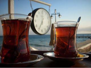 En çok neyi seversin, kahve mi çay mı?