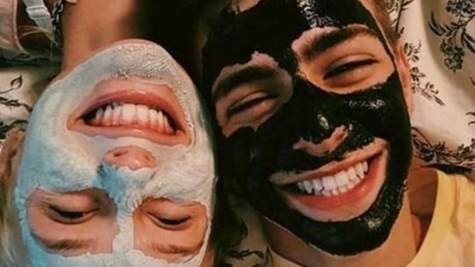 Sevgiliyle yapılacaklar listenizde maske yapmak var mı?