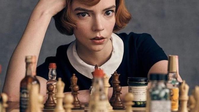 The Queens Gambit tarzı bildiğiniz film veya kısa dizi var mı?