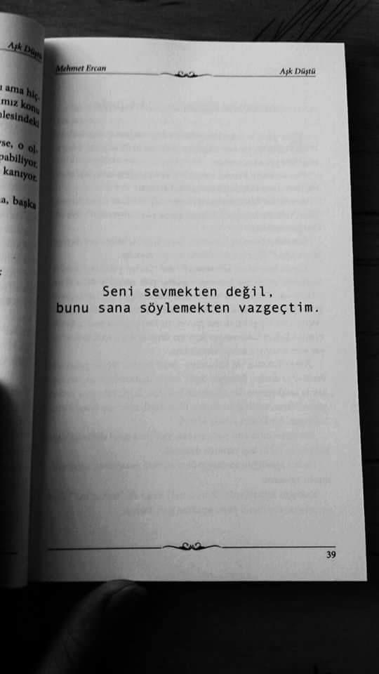 Hiç sevmemiş olması mı kötü , yoksa önce sevip sonra vazgeçmesi mi?