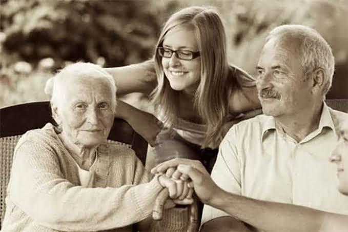 Aile büyüklerine ne tür hediyeler alınır?