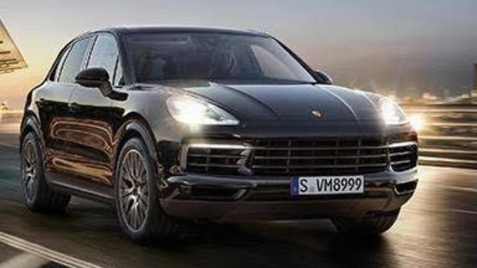 Porsche mi Mercedes mi?