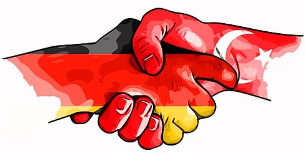 Almanyada Almanlar yaşıyorsa Sakaryada sakarlar mı yaşar?