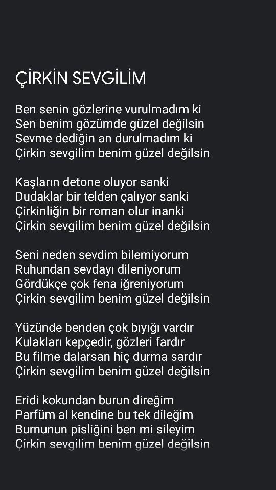 Yakisikli bir erkek neden tipsiz bi kizla konusur ki?