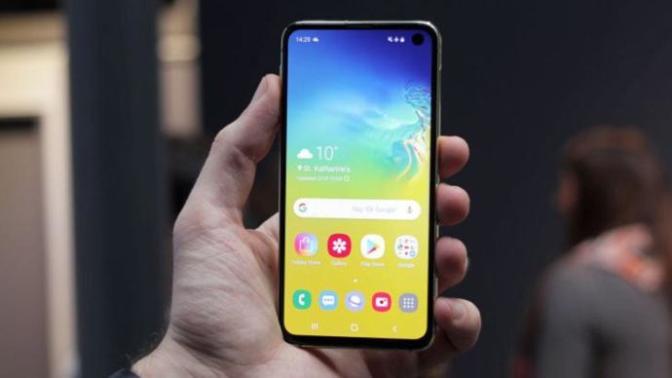 Samsung Galaxy s10e Özellikleri ve Fiyatı Nedir?