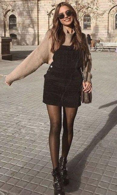 Günlük etek, elbise , jean salopet, jean elbise modelleri ile nasil çorap modelleri kombinlemeyi tercih edersiniz?