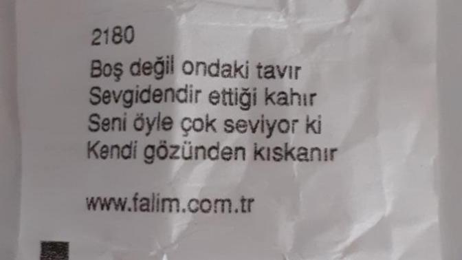 Sakızdan çıkan falları okur musunuz?