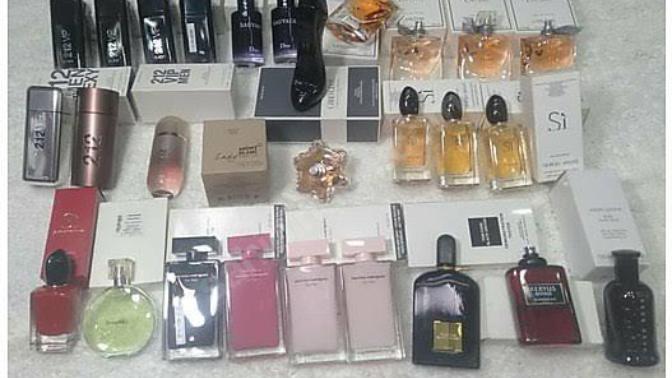 Gratis de tester parfümler var mı?