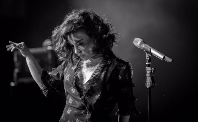 Sizce Türkiyenin en iyi rock grup/sanatçısı hangisi?