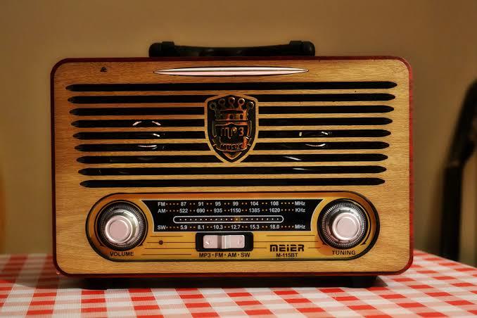 Radyo dinler misiniz, dinliyorsanız genelde hangi kanalı tercih ediyorsunuz?