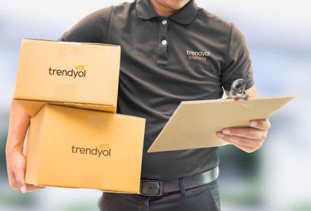 Trendyol'dan iade yapmak istiyorum. Cumartesi günü kargoya verebilir miyim? Kargo parası öder miyim?