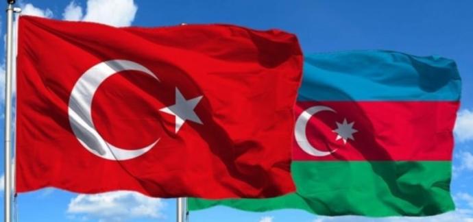 Bayrağını en çok sevdiğiniz ülke nedir?