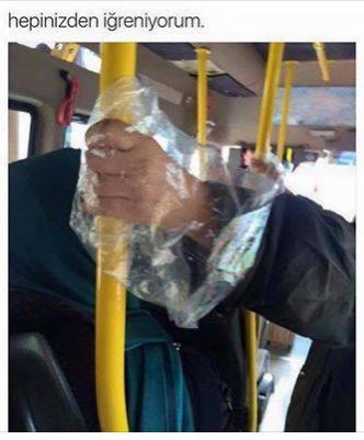 İnsanlardan nefret ediyorum benim gibi bu duygu yaşayan var mı?