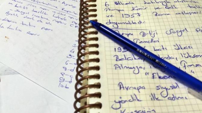 Calismaya iştahım gelmiyor ne yapsam ki :// ? Sadece deneme çözerek de olur mu?