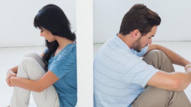 Birini çok sevdiğiniz halde, sevmiyormuş gibi davrandınız mı?