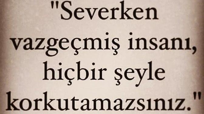 Bir insan sevmekten ne zaman ve nasıl vazgeçer?