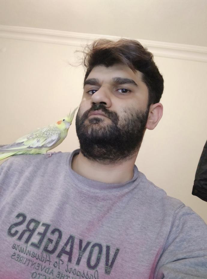 Bugüne özel evcil hayvanınızın fotoğrafını bırakır mısınız?