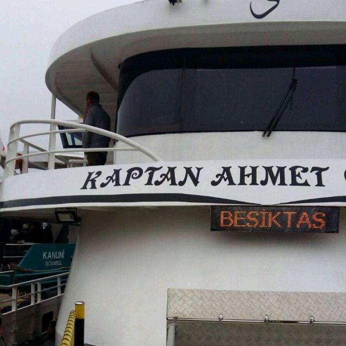 Kızlar neden sürekli "🌸" bu emojiyi kullanır?