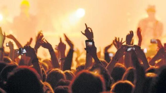 Bu Akşam Konser Var: Akşam Kimin Konseri Olsaydı Giderdiniz?