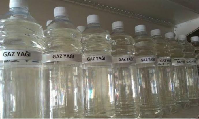 Yapıştırıcı izi nasıl çıkar?