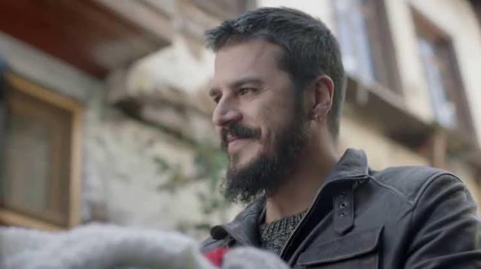 Erkeğe kaba sakalı yakıştırıyor musunuz?