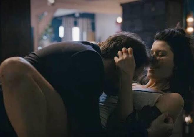 Atiye (Beren saat)