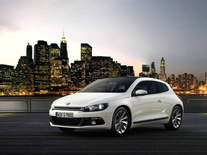 Otomobil alacak biri için Scirocco mu yoksa Beetle mi daha tercih edilesi?