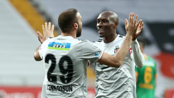 Beşiktaş, Alanyaspor'u 3-0 yenerek şampiyonluk yolunda kritik bir 3 puan aldı! Maçı nasıl buldunuz?