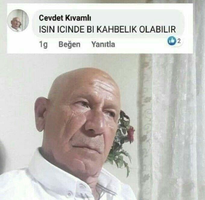 Pembe renk giydiğim için neden insanlar tarafından gay muamelesi görüyorum?