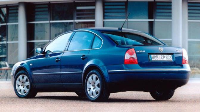 Passat 1.8t 220 bin KM araç 85 bin TL'ye değer mi, almalı mıyım?