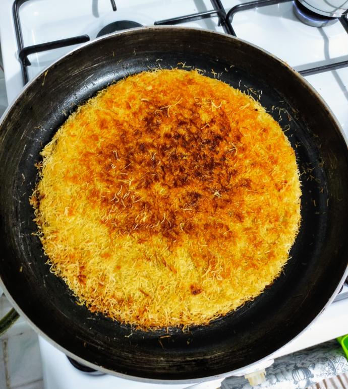 KSnin has yiğitlerinden ArChaenin evine misafir olduk, künefe yaptı. Kızlar Hamarat erkek sever mi?